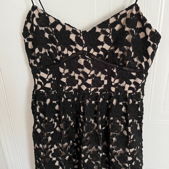 Club Monaco Bolari Lace Dress Sz 0 - Picture 4 of 8